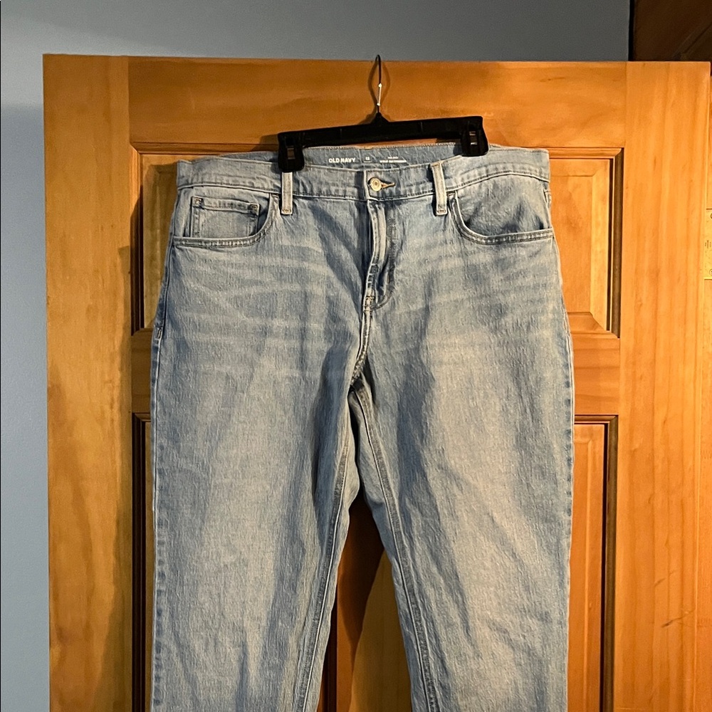 Old Navy Women’s Relaxed Light Blue Jeans